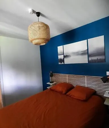 דירה Meuble De Vacances Avec Piscine Chauffee Évires